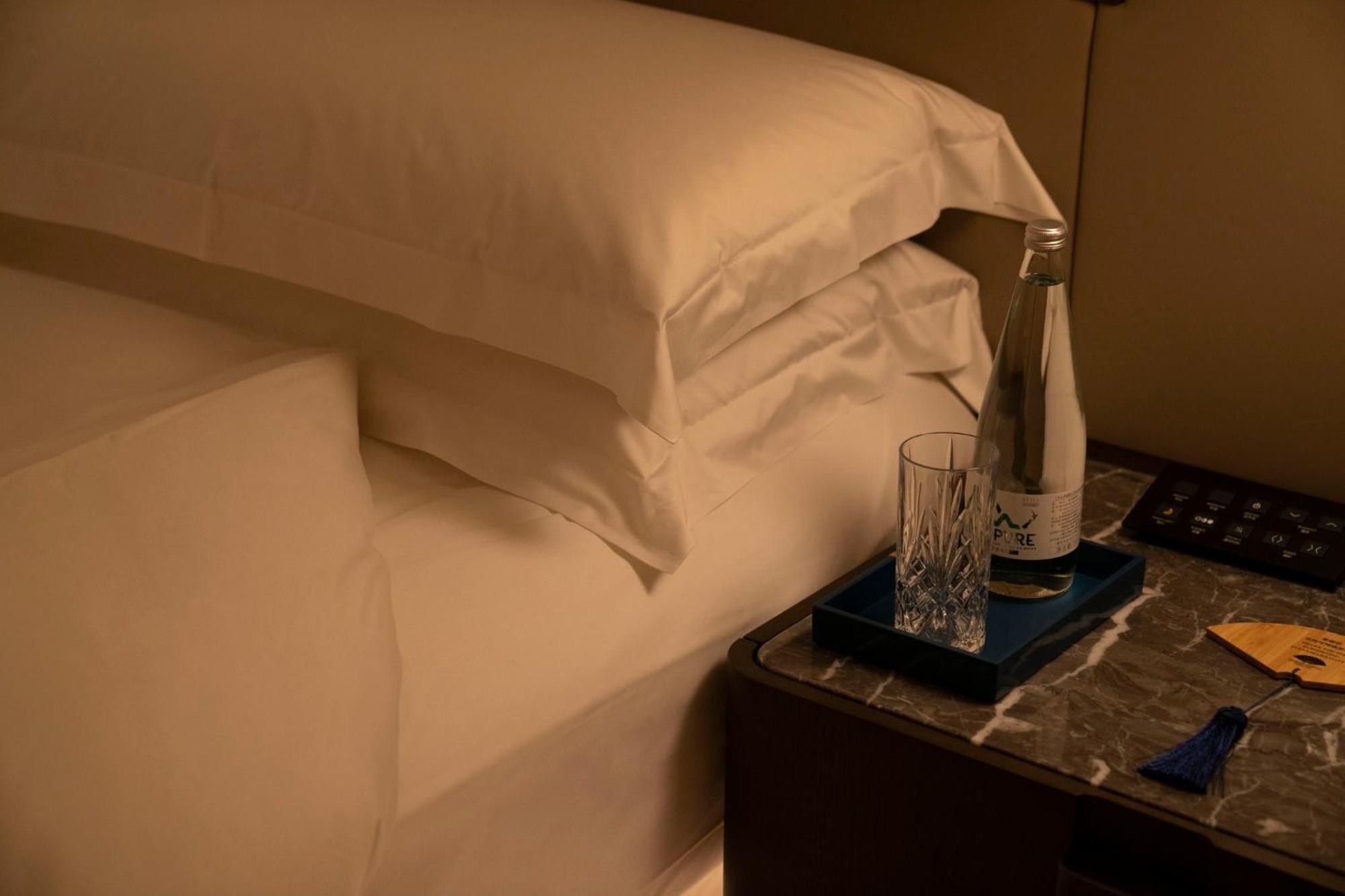 Hotel Mandarin Oriental, Shenzhen Extérieur photo